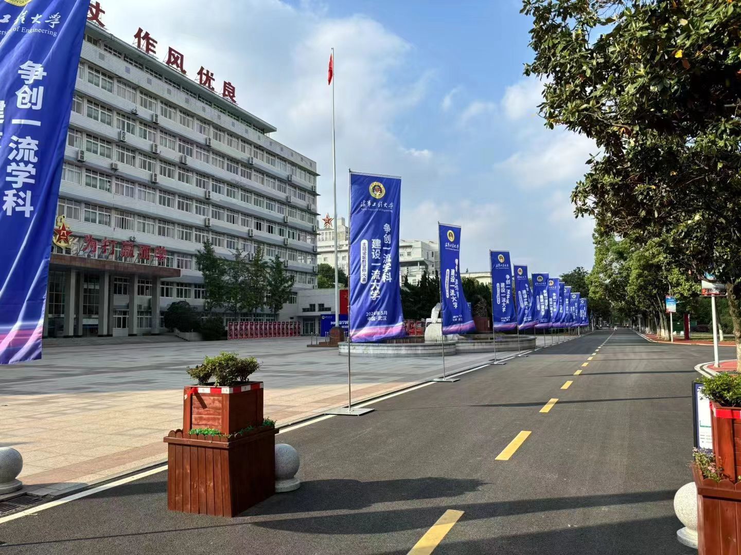 5米刀旗旗杆，注水旗，铁板底座可伸缩道旗出租，广告活动宣传租赁